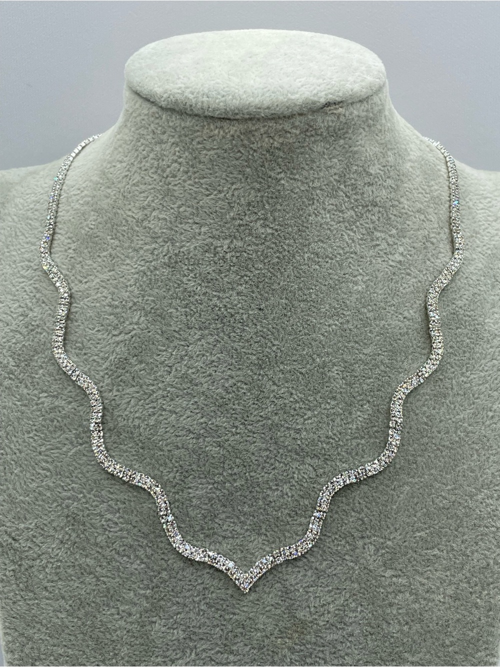 Swarovski Crystal Elements White Crystal Wave Tennis Necklace Art Deco Minimalis